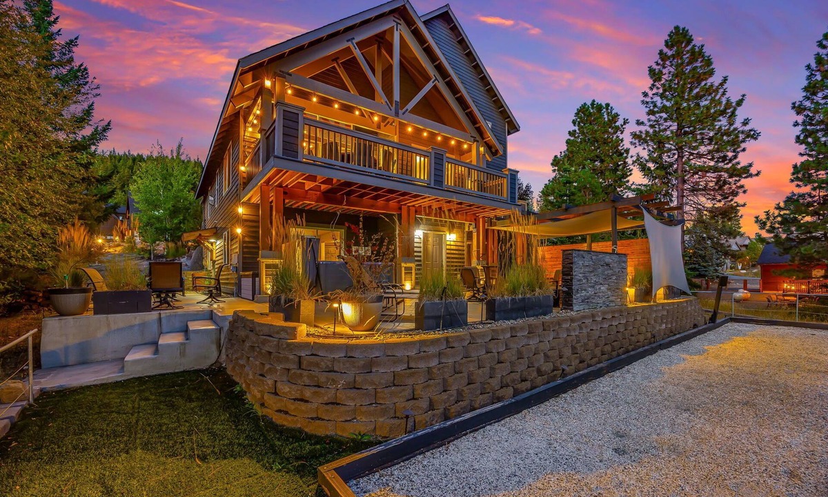 Ronald House | 1 PM Check In/Out+Summer Pool Access-6BD/6BA Compound/Spa