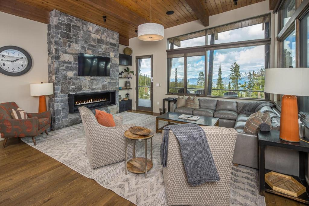 Big Sky House | 18 Alpine Bend by Moonlight Basin Lodging