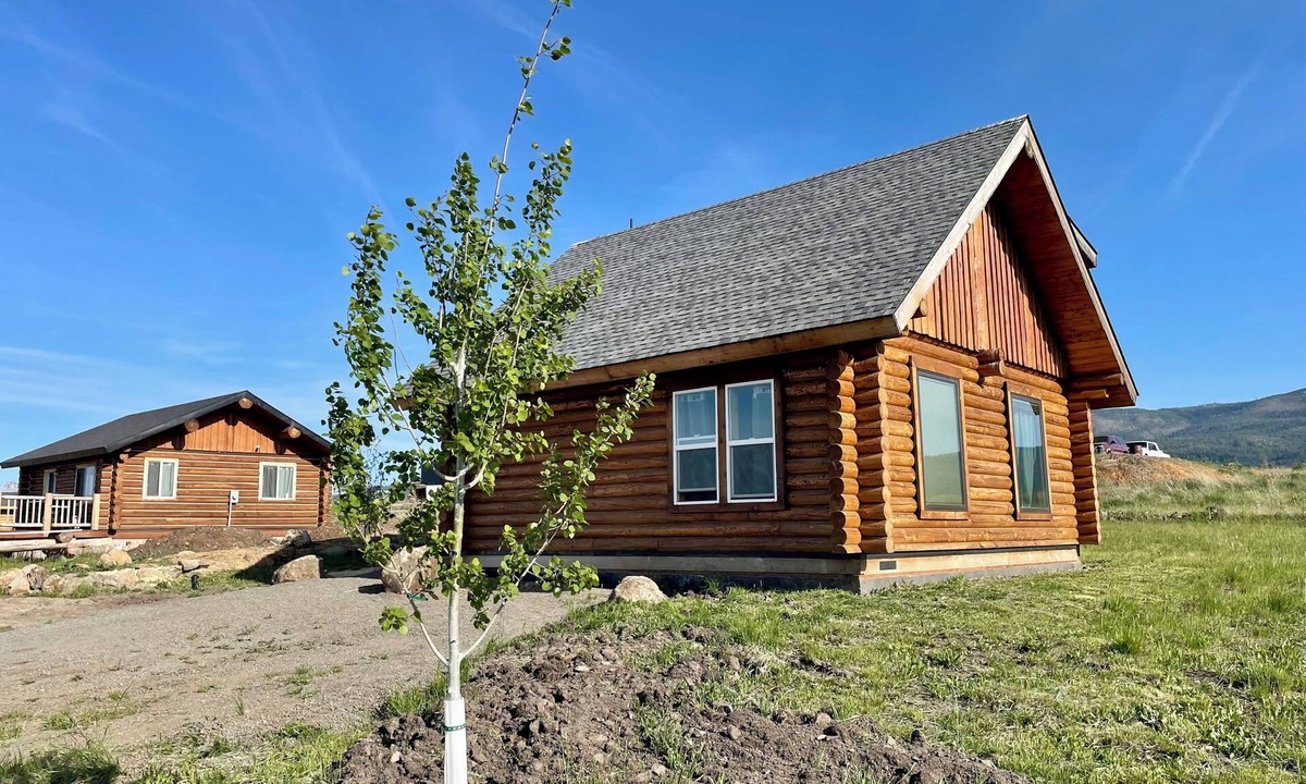 Grangeville Cabin | 2 bedroom cabin sleeps 4, less than a mile from Grangeville