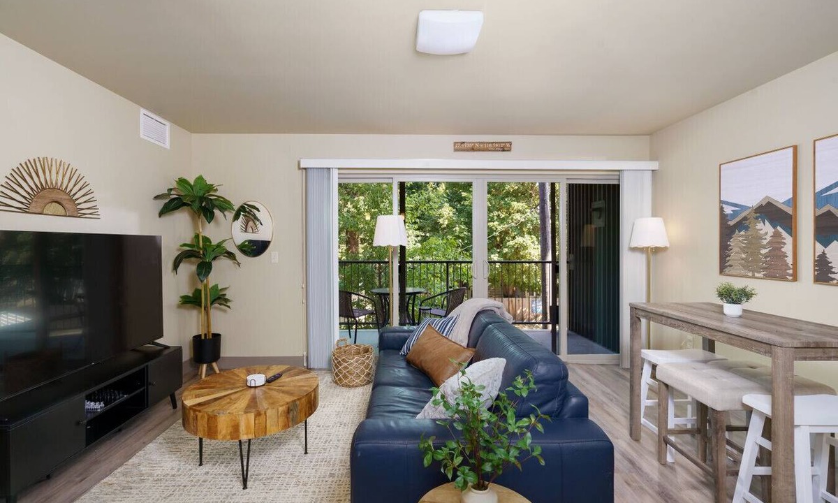 Coeur d'Alene Apartment | 2BR Loft–5 Min to Lake&Downtown