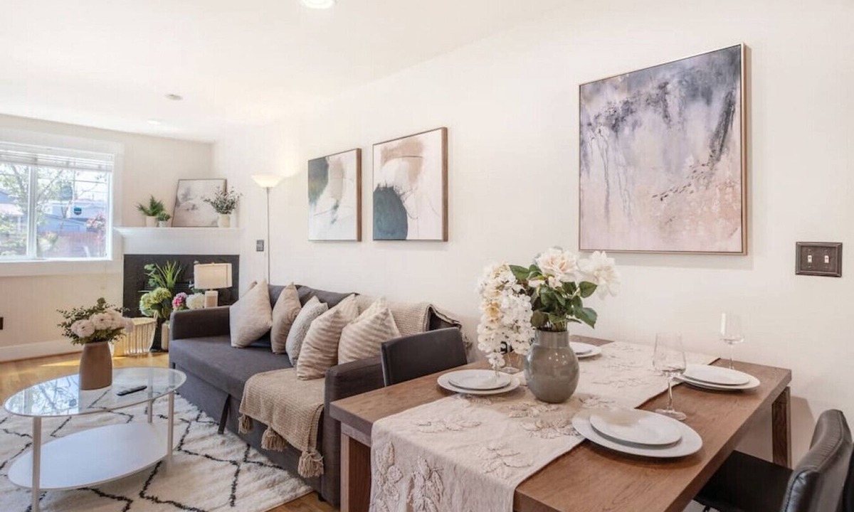 Whittier Heights House | 3b2.5b House in Ballard/10 mins to Green Lake