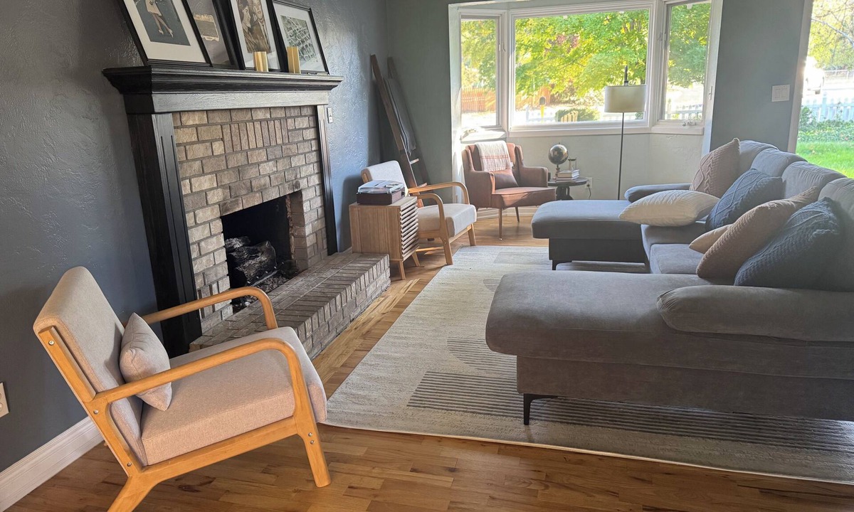 Jacksonville House | 4 Bedroom Home in the Heart of the Historic- Jacksonville, OR