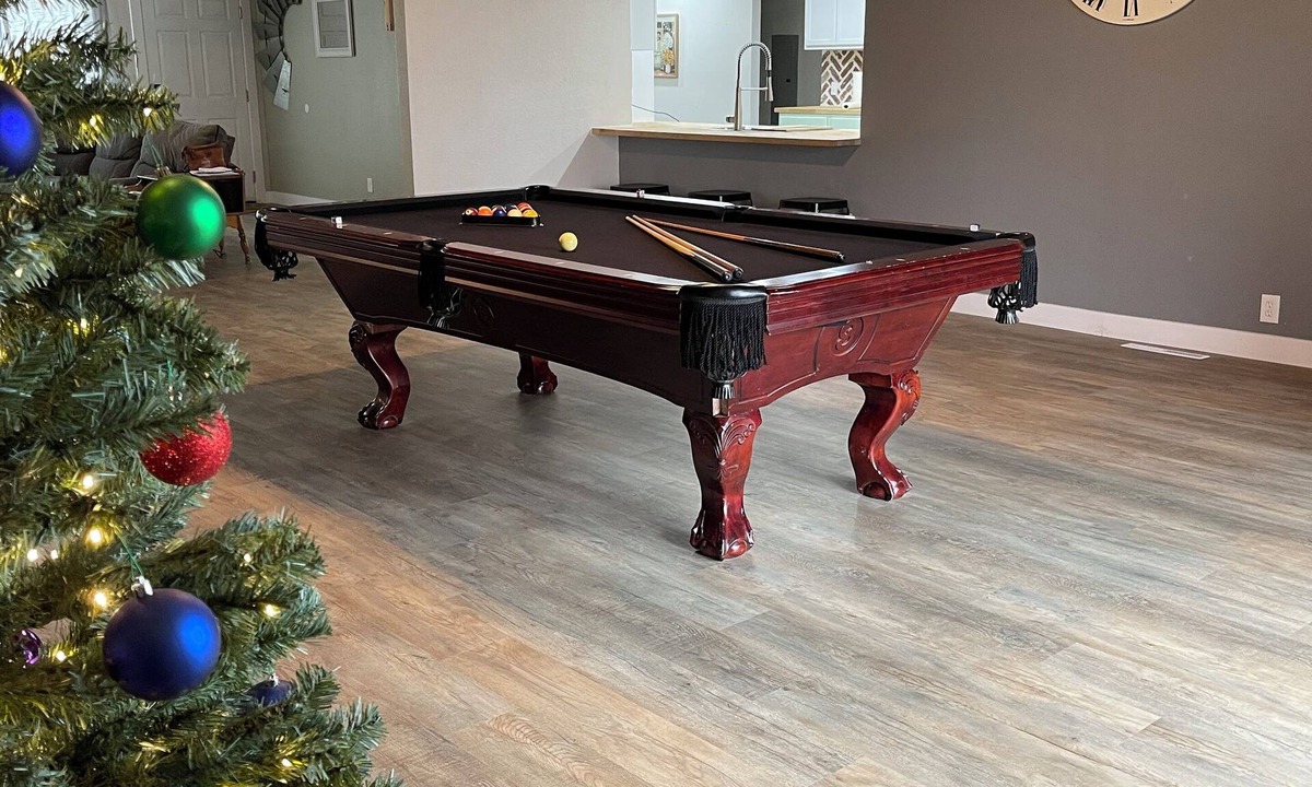 Heyburn House | 4-bedroom house, with a billiards table and ample space, in charming Heyburn