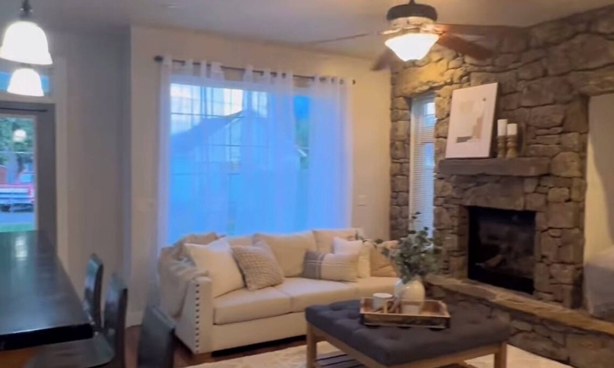 Hagerman House | 5 bedroom house in welcoming Hagerman close to the bike path and the river.