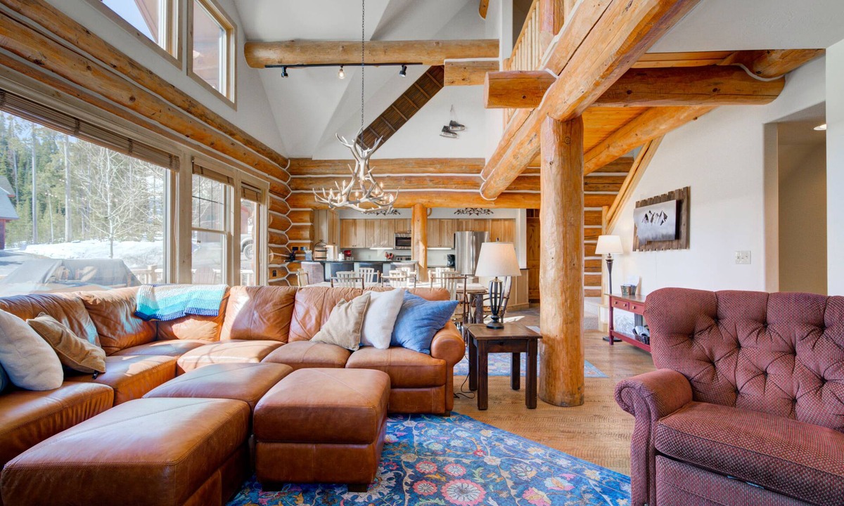 Big Sky Cabin | 5 Bedroom Ski In/Out Powder Ridge Cabin
