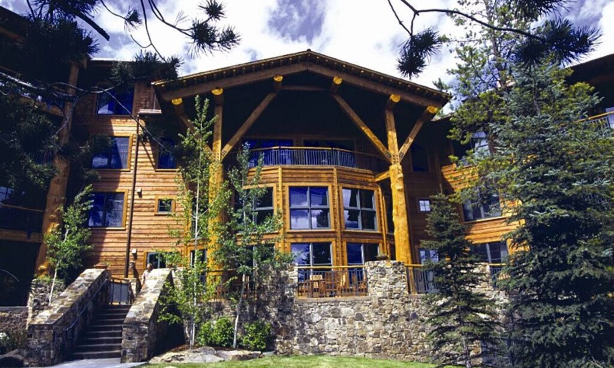 Teton Village Resort | 55% off Ski-in Ski-out Luxurious 3 Bed 3 Bth + Free Ski Passes @ Teton Club