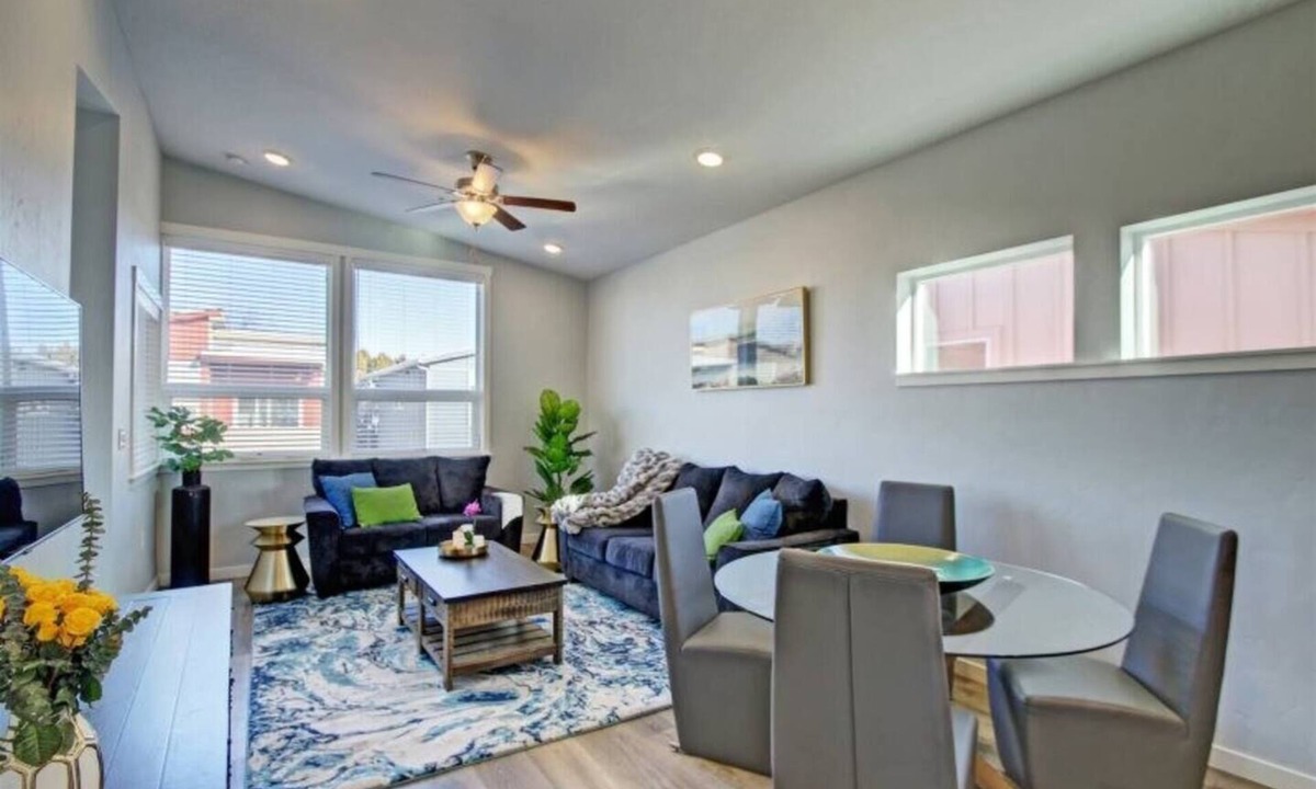 Boise Villa | 5751. Two bedroom and 2 Bathroom, centrally located.