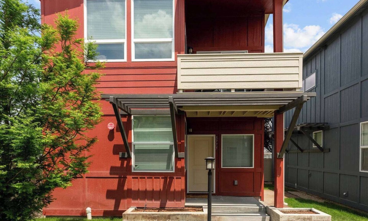Boise Villa | 5775. Two Bedroom and 2 Bathroom, centrally located.
