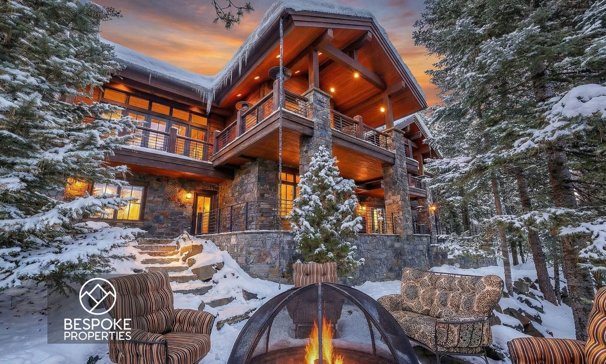 Tamarack House | 6,500sqft, 5 King Suites, Theater, Bar, Spa