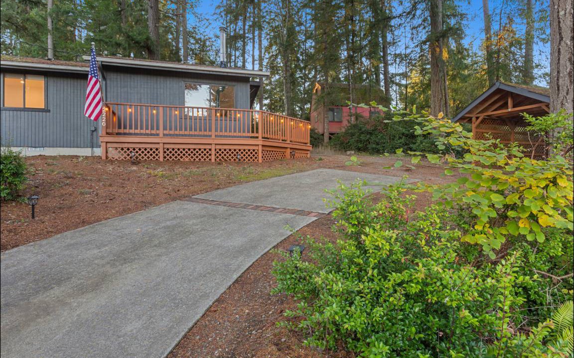 Lakebay House | 77 m² House ∙ 2 bedrooms ∙ 5 guests