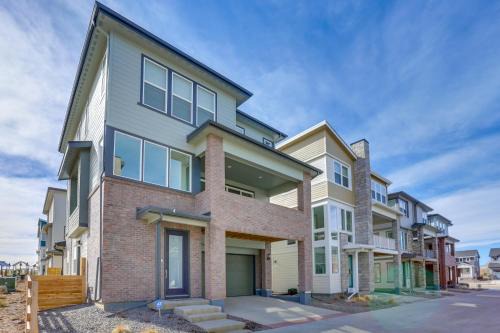 Centennial House | 8 Mi to Denver Tech Center: Business-Ready Retreat