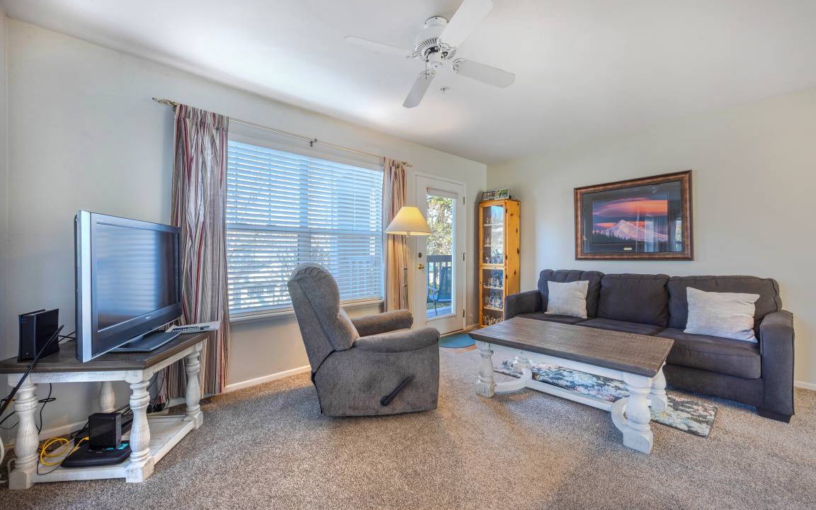 Hood River Condo | 85 m² Condo ∙ 1 bedroom ∙ 5 guests