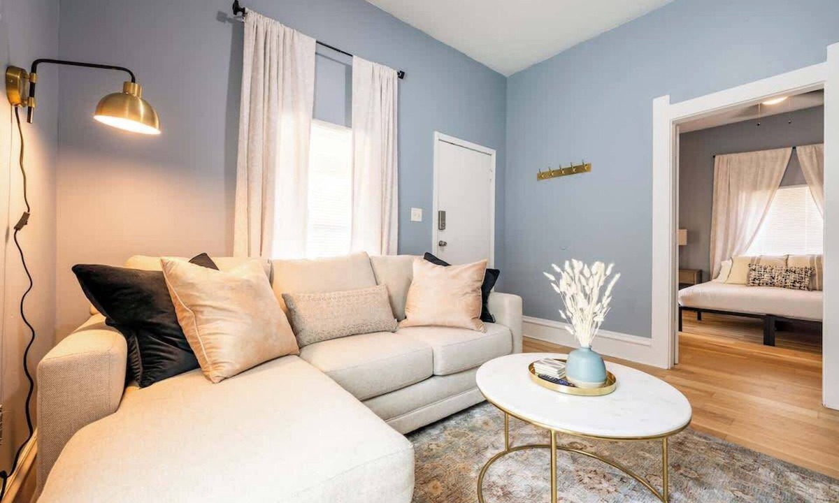 Indianapolis House | Affordable Cozy Retreat in Indianapolis