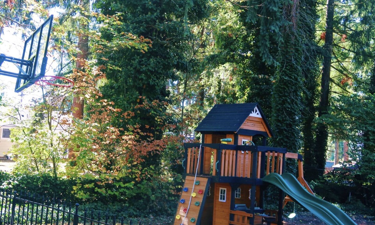 Renton House | AFFORDABLE & MODERN 1BR PRIVATE GUEST SUITE [ ~280 sq. ft. ]