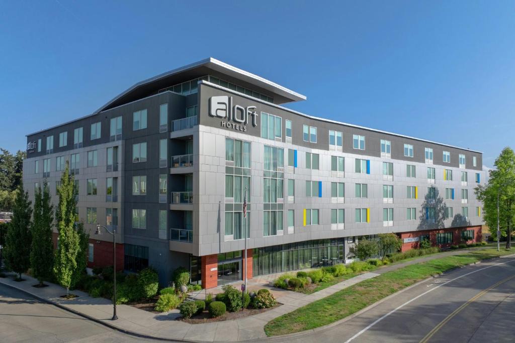 Beaverton Hotel | Aloft by Marriott Hillsboro-Beaverton