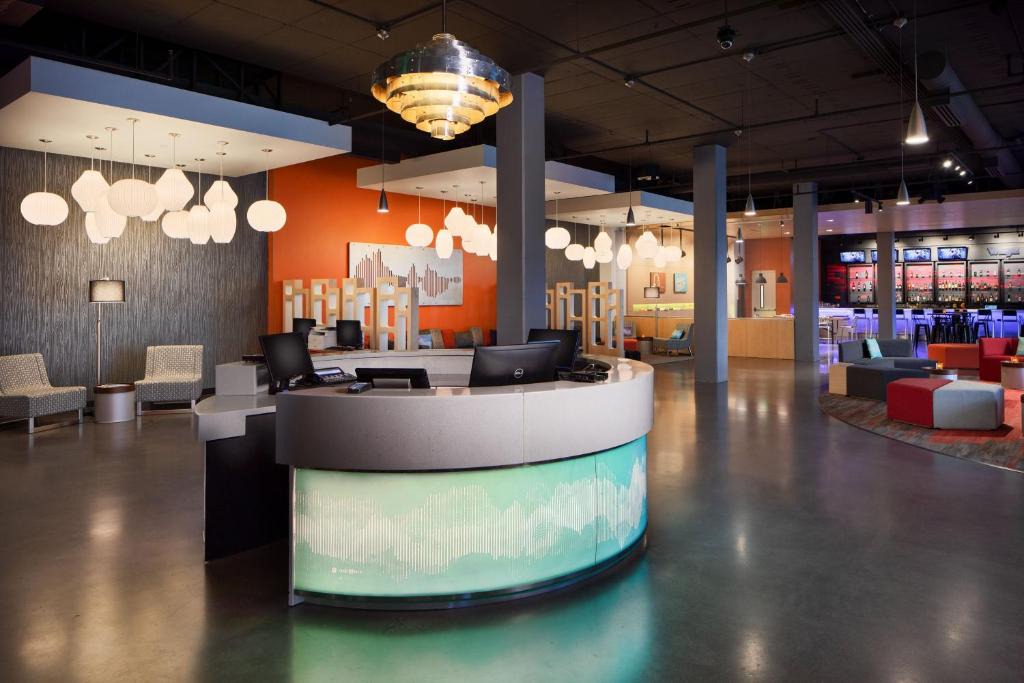 SeaTac Hotel | Aloft by Marriott Seattle Sea-Tac Airport