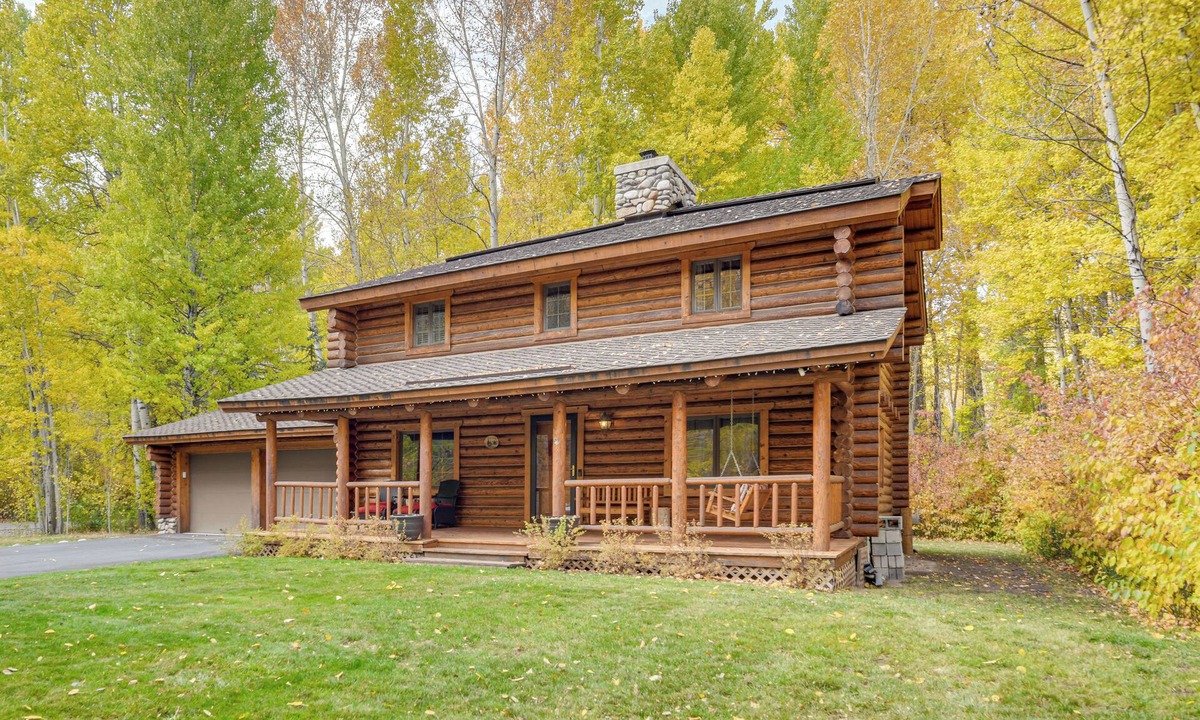 Hailey Cabin | Along Big Wood River: Hailey Family Cabin w/Yard