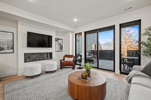 Wolf Creek House | Alpine Retreat Pt A106 Ski Escape Mtn Views