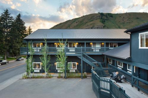 Jackson Hotel | Anvil Hotel