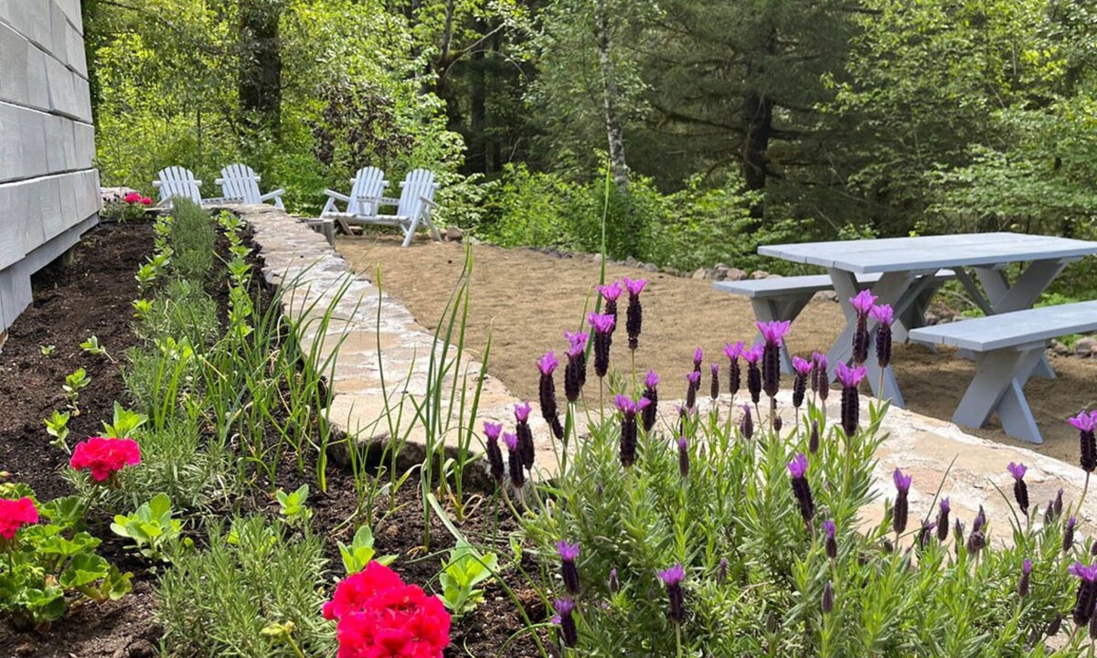 Blue River House | Aqua Gardens Villa Guest House. A gated, private estate. Seclusion and privacy.