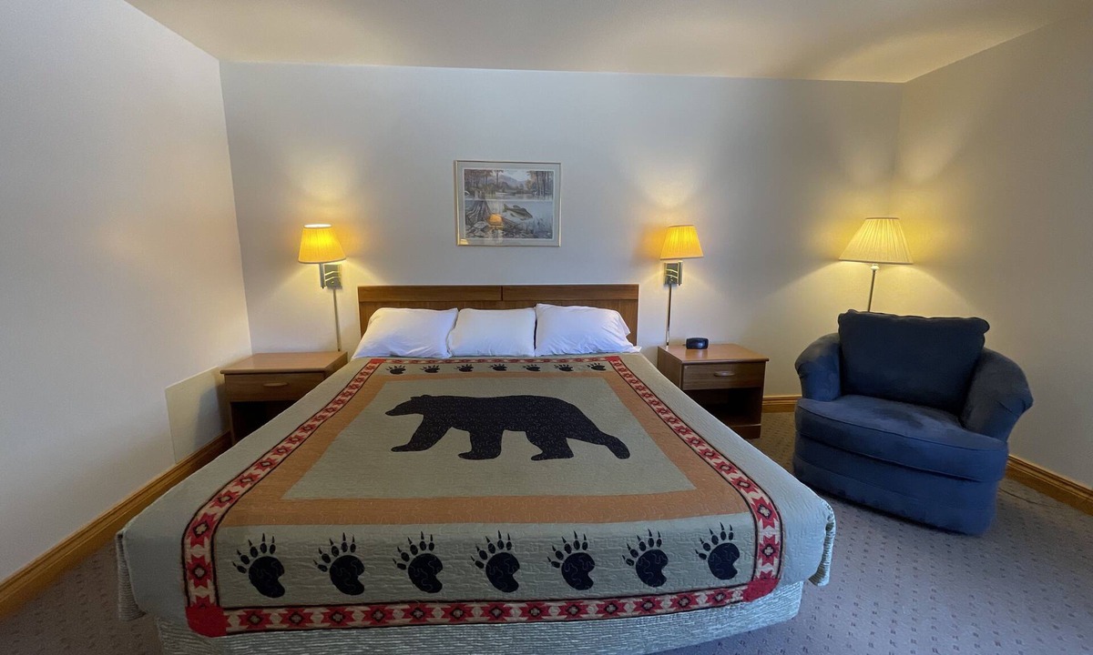 Mio Hotel | AuSable Valley Inn