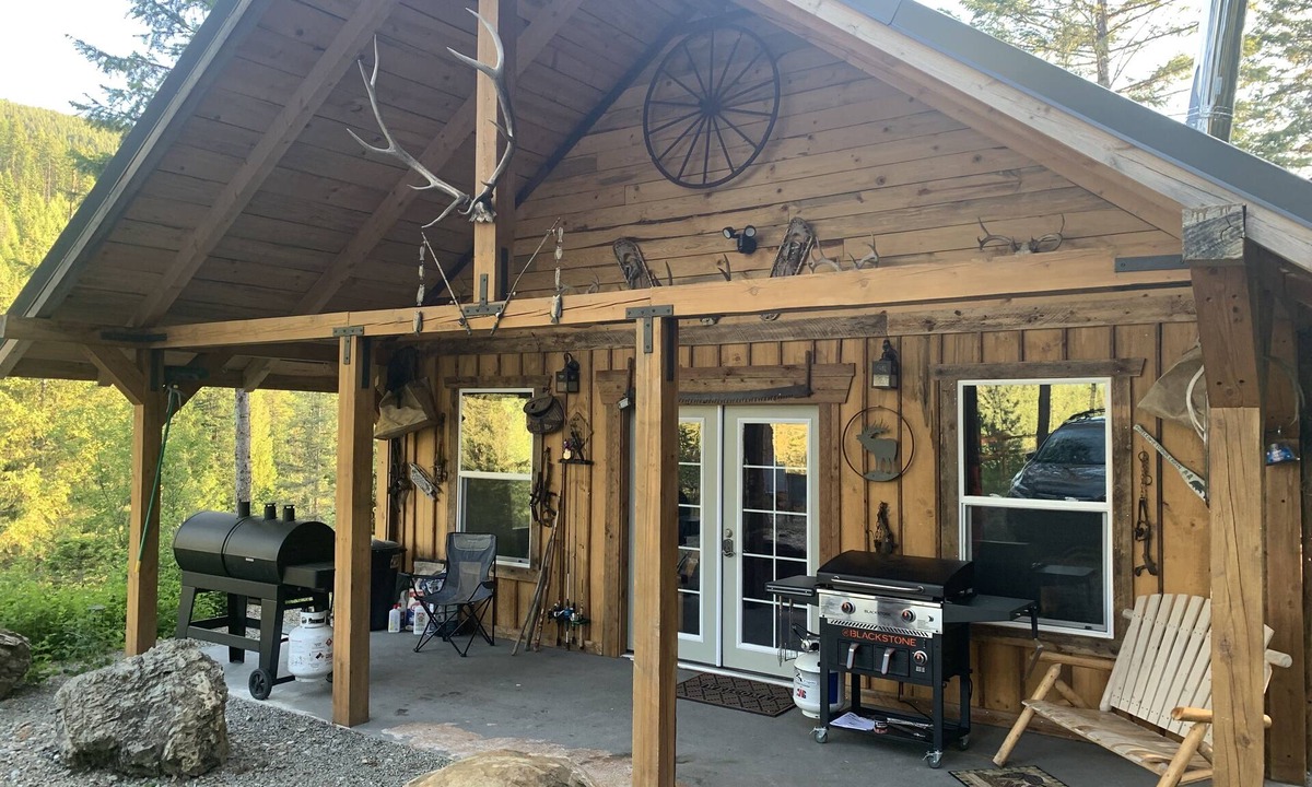 Noxon Cabin | Away from it all cabin Booking for the 2026 season. Retreat or a getaway