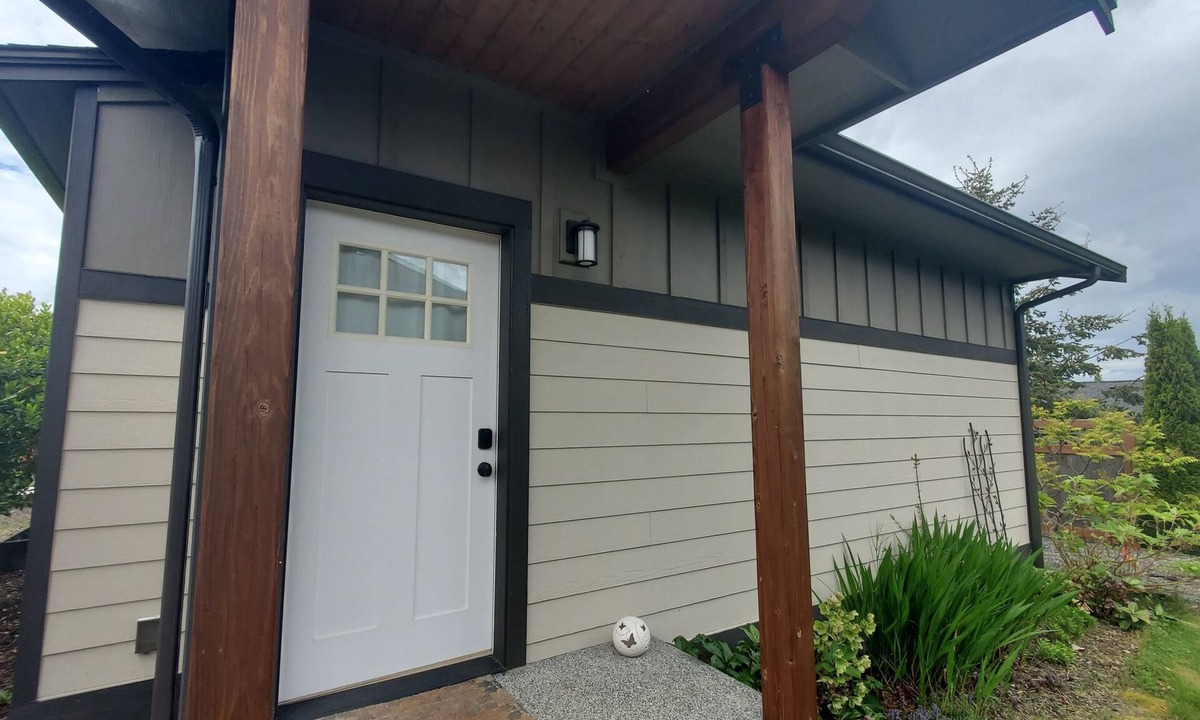 Sequim Cottage | Awesome 1-bedroom cottage in sunny Sequim for a relaxing stay