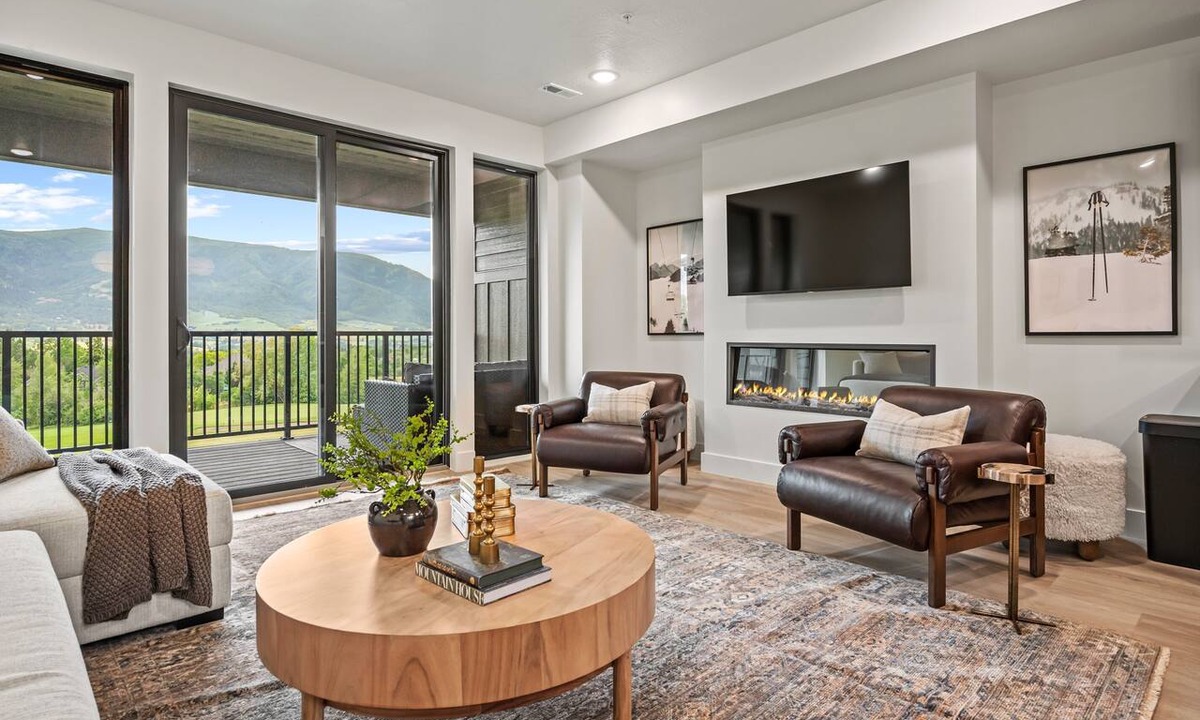 Wolf Creek Condo | Back Nine Getaway Pt A207 | Powder Mtn Ski Retreat