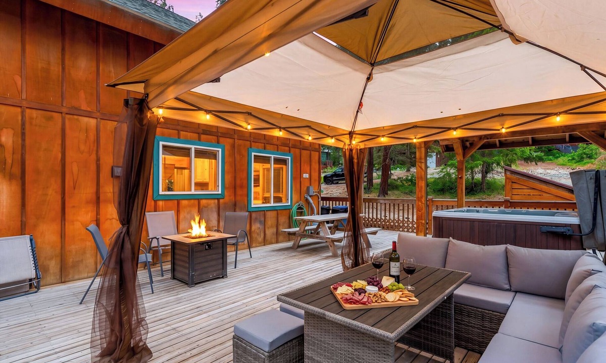 Leavenworth Cabin | Base Camp Lodge - First-Rate Adventure Base