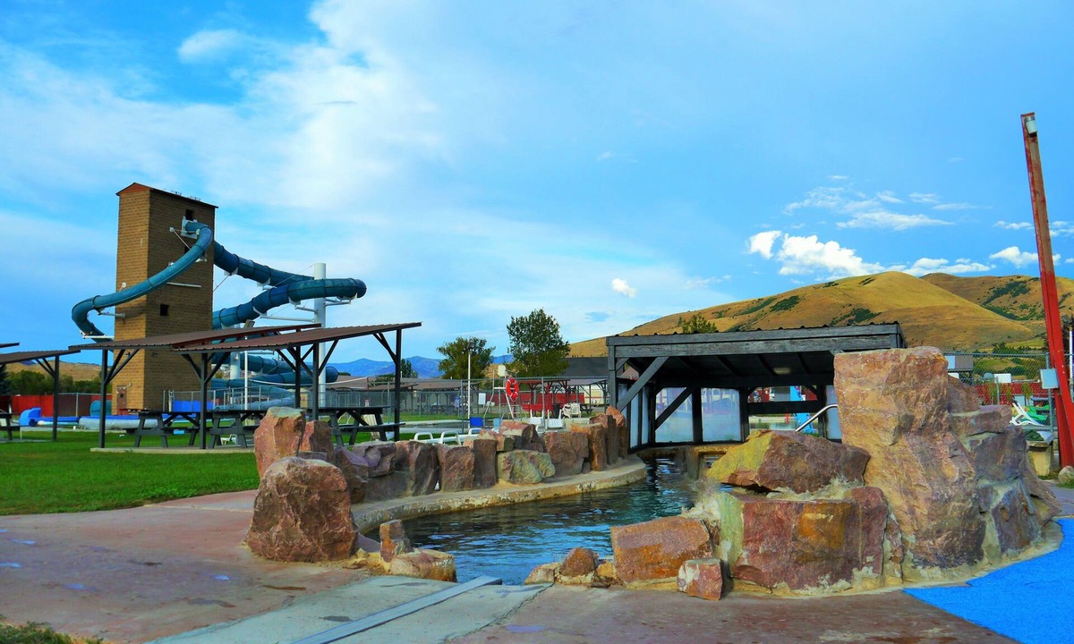 Preston Hotel | Bear River Hot Springs