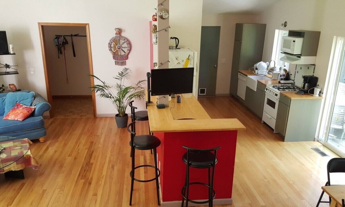 Lake Hills House | Beautiful 4-bedroom home w/ rec room, patio & yard