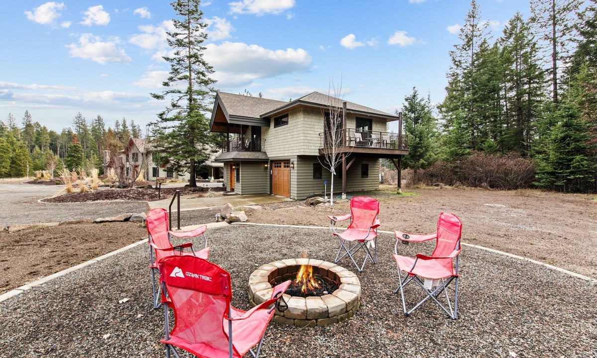 English point House | Beautiful Guest House/Private/near Silverwood