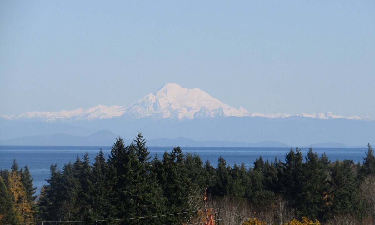 Port Angeles House | Beautiful home with gorgeous water views. In Port Angeles, not White creek.