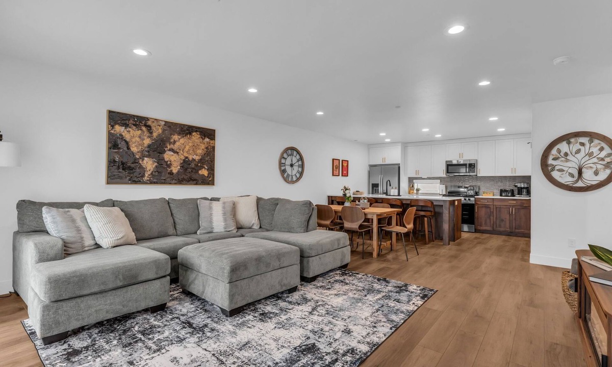 Downtown Salt Lake City House | Beautiful New 4-bedroom townhome in Salt Lake City