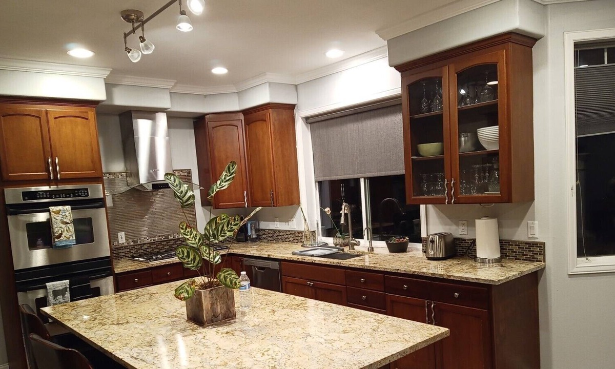Factoria House | Bellevue Luxury House with Views Reasonably Priced - Made it Very Affordable !