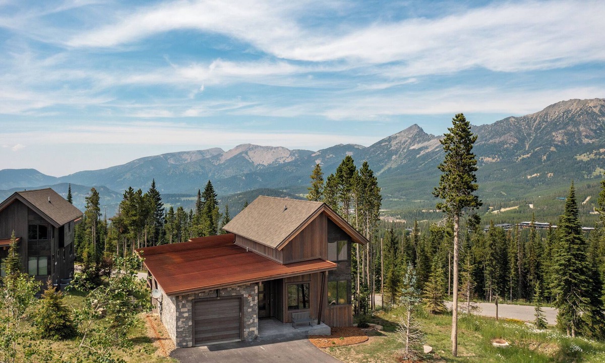 Big Sky Cabin | Big Sky Vacation Rentals: Silvertip 16 Alpine Bend
