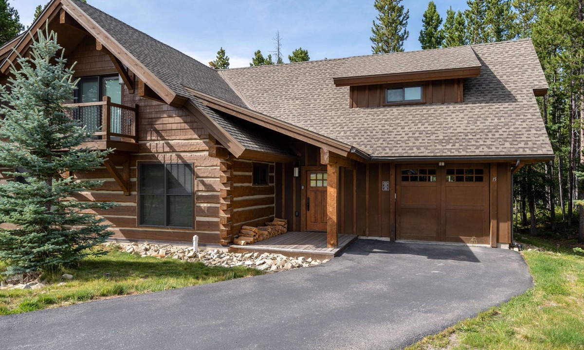 Powder Ridge Cabin | Big Sky Vacation Rentals: PR Oglala 15