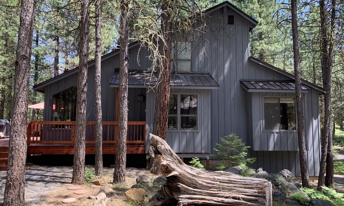 Black Butte Ranch House | Black Butte Home- Best Deal on the Ranch!
