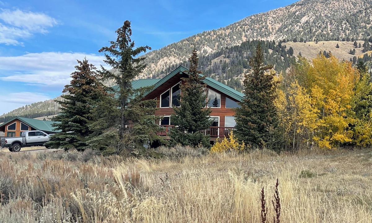 Island Park Cabin | Black Wolf Lodge, View of Henry's Lake