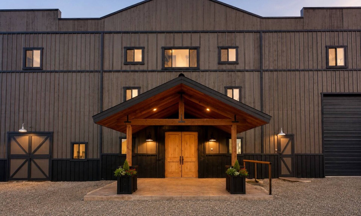 Blanchard House | Blanchard Valley Ranch, a North Idaho Adventure estate: 8 bedroom, 6 bath