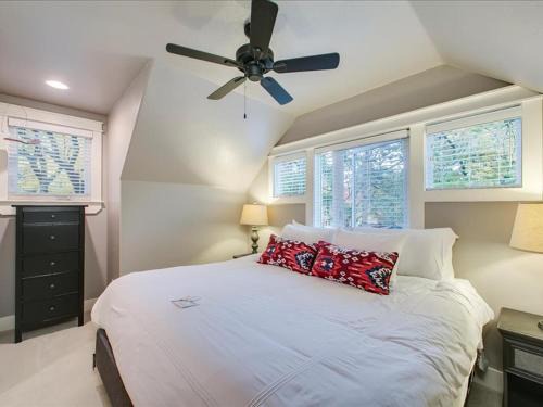 North End House | Blue Sky Bungalow