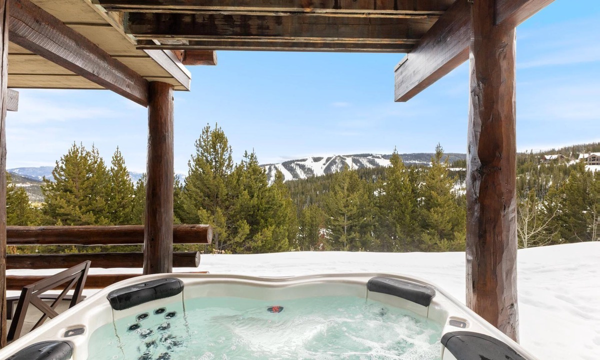 Saddle Ridge House | Book a Summer Stay Today! Ski-in, Ski-out Townhome with Hot Tub and Fireplace!
