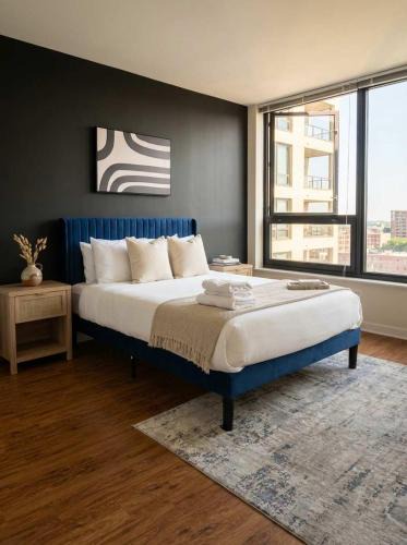 Near North Side Apartment | Boulevard Stays Just 5 Minutes from Magnificent Mile and River North 06