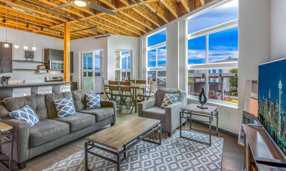 Bremerton Condo | Brand New Condo in Downtown Bremerton