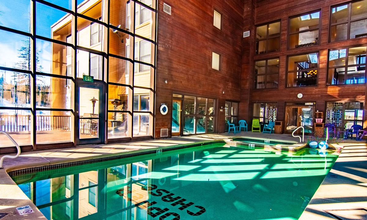 Brian Head Condo | Brian Head Penthouse South, Pool-Hotub, Ski-i/o, 3 Masters, Play lofts, Sleep 14