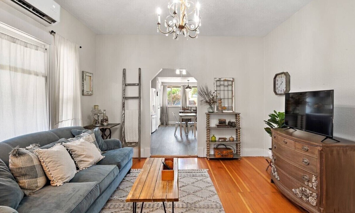 Emmett House | Brooke’s Cottage