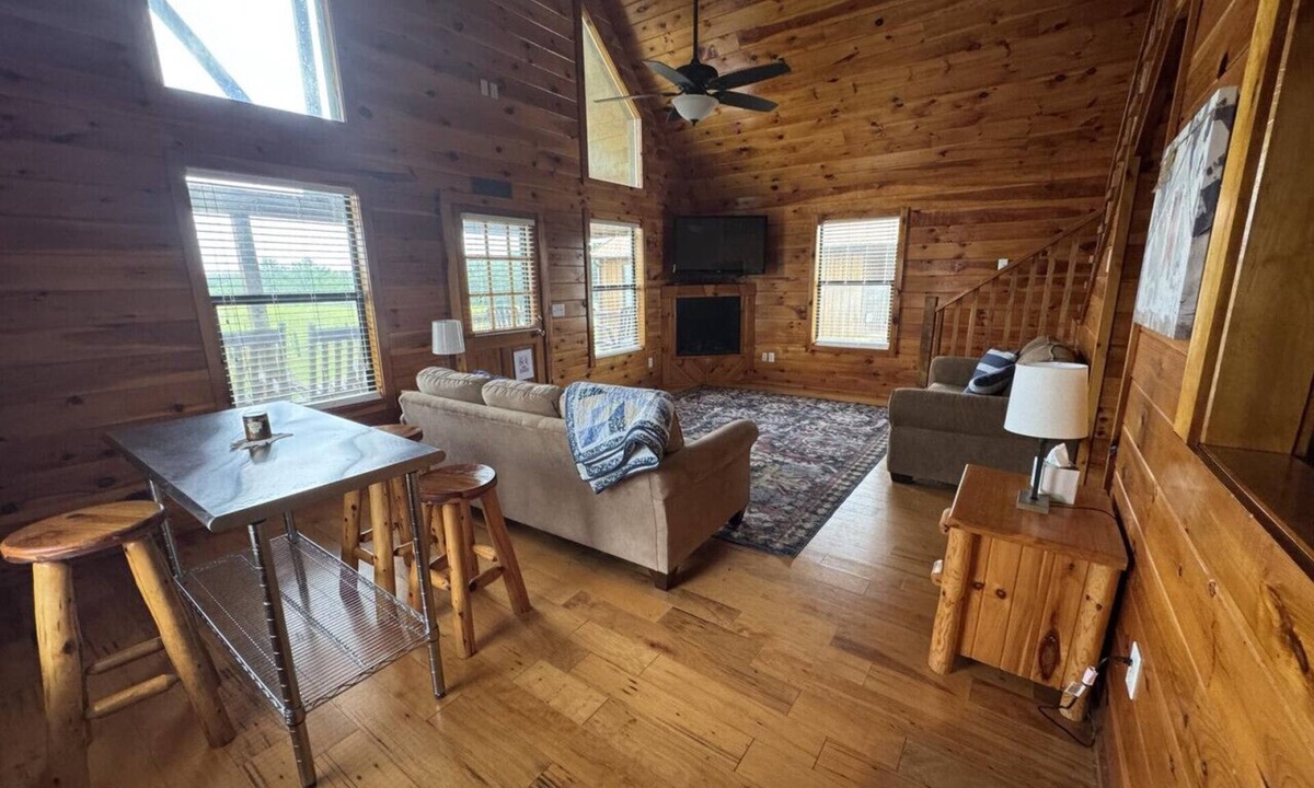 Chewalla Cabin | Cabin 1 at Lamb Ranch