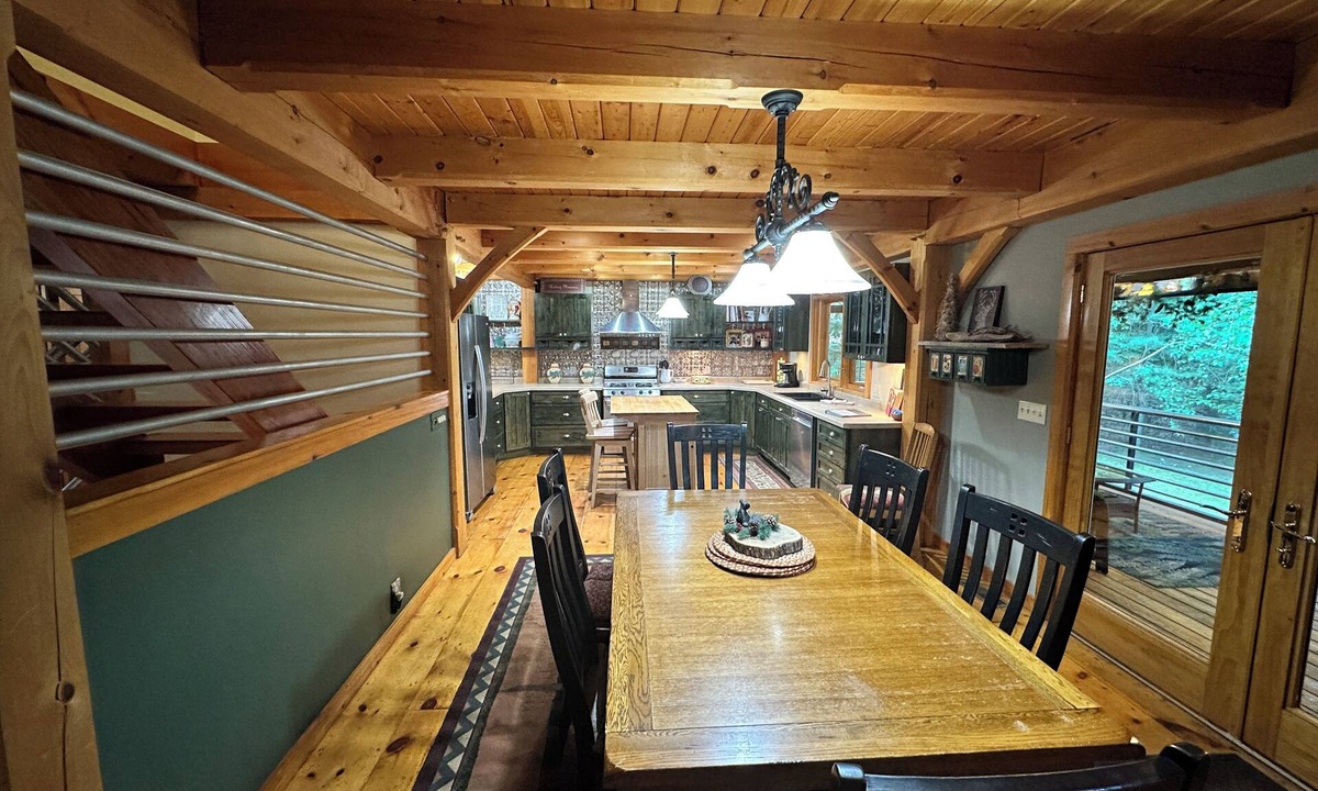 Eagle River Cabin | Cabin 12 by Eagle Waters Resort