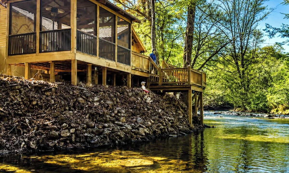 Cashes Valley Cabin | Cabin is located right on Creek, 2-bedroom cabin in charming Blue Ridge.