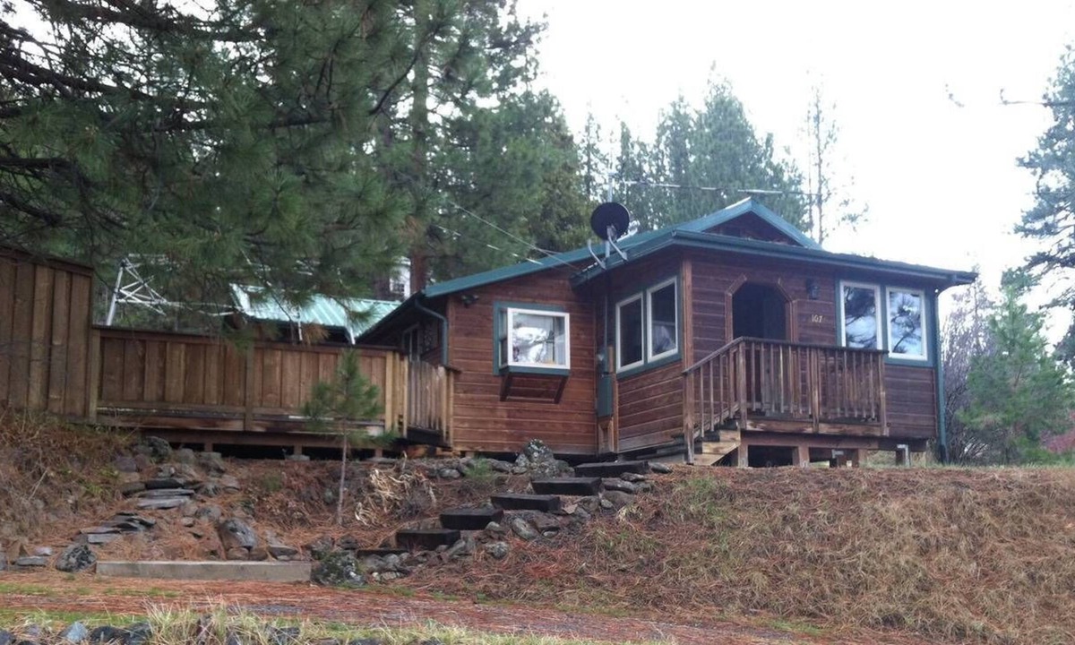 Chiloquin Cabin | Cabin Rental Near Crater Lake National Park